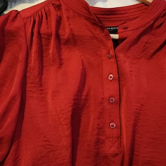 Banana Republic Red Silk Blouse Size S - Picture 10 of 13